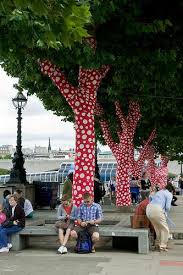 Tree Art On London S Southbank Hope This Is There For My Graduation Would Tree Art Outdoor Art Street Art