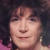 Lynn Crippen's Instagram, Twitter & Facebook