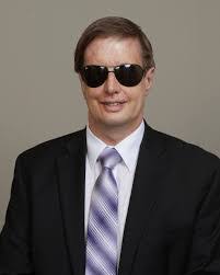 Leonard Trapp's Instagram, Twitter & Facebook