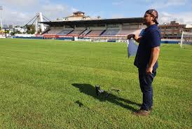 Brusque futebol clube, usually known just as brusque, is a football (soccer) club from brusque, santa catarina, brazil, founded on october 12, 1987. Com Serie C E Copa Do Brasil No Curriculo Estadio Do Brusque Passa Por Vistoria Da Cbf Brusque Ge