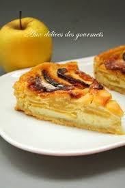 Une Tarte Aux Pommes Facon Grand Mere Revisitee Par Chef Regis A Base De Pate Sucree De P Recette Tiramisu Fraise Tarte Aux Pommes Normande Tarte Aux Pommes