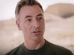 Tareq taylor ger sig ut på en inspirerande och personlig matresa till sin pappas. Svt S Avgorande Besked Om Tareq Taylors Framtid Efter Stora Tittarsuccen Med Matresan