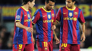 Check spelling or type a new query. Fc Barcelona Trikotwerbung Tabubruch Fur 165 Millionen Sport Sz De