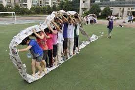 Great Team Building Activity Maybe For Beginning Of The Year Jeugd Spelletjes Kampeerspelletjes Samenwerking Spelletjes