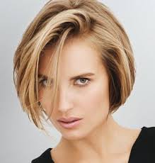 Coiffure Coupe Carre Court Coiffure Cheveux Idee Tendances2018 Tendances2019 Cheveux2019 Co Coiffure Carre Court Coiffure Coupe Carre Coupe Carre Court