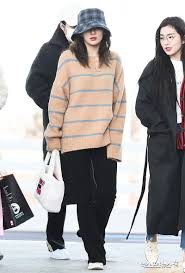 Twitter Gaya Model Pakaian Gaya Model Pakaian Korea Gaya Busana