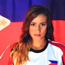 Heather Cooke's Instagram, Twitter & Facebook