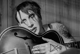 Actor esmé bianco has sued marilyn manson and his former manager, tony ciulla, in a complaint filed friday in california. Jmhmug0b9e7azm