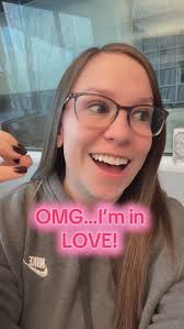 I’m in LOVE with…., You winning floor seats to see @theweeknd at  @gillettestadium , Here’s How To Enter:, 📲 Make JAM’N 94.5 your #1 preset 