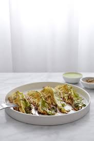 Simple Comme Du Chou Pointu Roti Creme De Graines De Tournesol Aux Herbes Graines De Tournesol Plats Cuisines Choux
