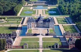 The #1 destination in paris for the wine lover. Skip Versailles And Go To These Amazing Castles Near Paris Instead