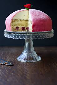 A Swedish Cake Of Nightmares Donalskehan Com Recettes Sucrees Patisserie Bon Gateau