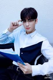 pin oleh inha aina di astro and 아스트로 cha eun woo selebritas aktor