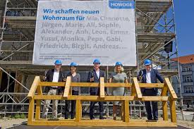 Mit dem spatenstich an der frankfurter allee ist für 251 neue wohnungen der #howoge der anfang gemacht. Pressemitteilungen Land Berlin