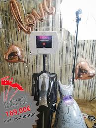 Vedi la nostra fotobox hochzeit selezione dei migliori articoli speciali o personalizzati, fatti a mano dai nostri materiali per creare e su etsy trovi 5 fotobox hochzeit in vendita, e costano in media € 83,74. Unschlagbar Gunstige Fotobox In Hellblau Inkl Fotodrucker Mieten