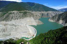 (artvin) bölge müdürlüğü, deriner barajındaki su seviyesi maksim seviyeye ulaştığından üstten aşmalı. Deriner Baraji Artvin Otelleri