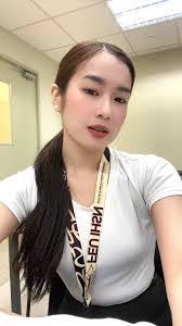 Nikki Dodd's Instagram, Twitter & Facebook