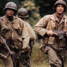 Este regizat de steven spielberg după un scenariu de robert rodat și se vede diseară la paramount! Saving Private Ryan SalvaÈ›i Soldatul Ryan 1998 Film Cinemagia Ro