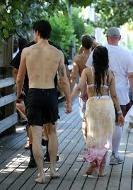 Camila cabello was spotted enjoying her beach vacation in swimsuit in miami. Camila Cabello And Shawn Mendes Pack On The Pda During Miami Beach Trip Entertainment Tonight