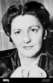 Radio magazine hi-res stock photography and images