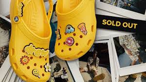 Bad bunny and justin bieber drew crocs review. 2 Bad Bunny Crocs Real Vs Fake