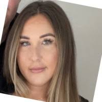 50+ "Laura Crook" profiles