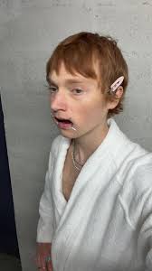 99% of the time I just repeat strut strut strut your … #model #runwaym...