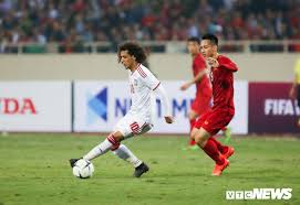Nguyen tien linh's super strike was the difference as vietnam held on for victory at my dinh stadium on thursday to move top of group e, while the uae. Viá»‡t Nam 1 0 Uae Hlv Park Hang Seo Ä'anh Báº¡i Cao Thá»§ World Cup Tháº¿ Nao