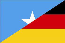 This state is also known for its somali 🏴‍☠️ pirates, their activities gained popularity in the 90s 20th century. U24 Fahne Flagge Somalia Deutschland Bootsflagge Premiumqualitat 80 X 120 Cm Amazon De Sport Freizeit