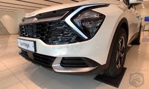 Research the 2022 kia sportage with our expert reviews and ratings. Video Walkaround 2022 Kia Sportage And You Thought The Hyundai Tucson Face Was Weird Autospies Auto News