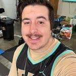 Justin Houze's Instagram, Twitter & Facebook