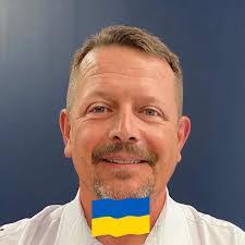 Mike Pellicane's Instagram, Twitter & Facebook