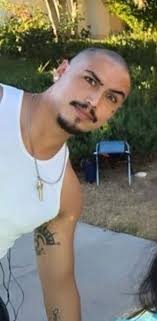 Lauren iungerich, eddie gonzalez e jeremy haft. Oscar Spooky Diaz Spooky On My Block On My Block Oscar On My Block Oscar Diaz