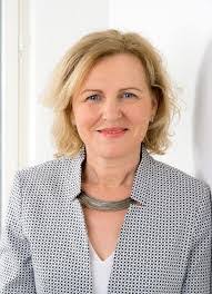 Anna Pfeiler's Instagram, Twitter & Facebook