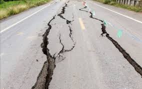 Intensitas gempa bumi adalah besaran kerusakan yang diakibatkan oleh gempa bumi di lokasi tertentu dan efeknya terhadap manusia dan infrastruktur. 4 Fakta Tentang Gempa Bumi Yang Perlu Anda Ketahui Okezone Techno