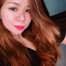 Kaye Paris's Instagram, Twitter & Facebook