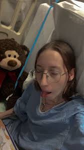 Am I safe from Serotonin Syndrome during knee replacement surgery?