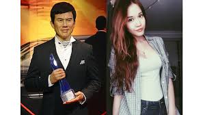 A photograph posted by opposition politician dr chee soon juan on social media received a record number of likes just on sunday (july 29). Late Huang Wenyong Gets Wax Tribute At Madame Tussauds But Daughter Is Upset Coconuts Singapore