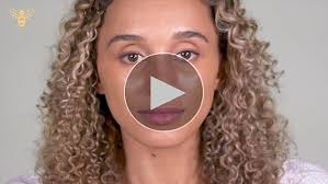 Amazon.com: BURTS BEES Walnut Goodness Glows Maquillaje líquido, 1 FZ :  Belleza y Cuidado Personal