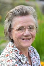 A Life in Lexicography Elizabeth Knowles Fall 2021