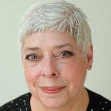 Joann Dews's Instagram, Twitter & Facebook