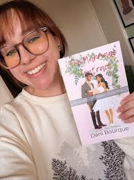 Karaoke is back at Haley's Lounge this Friday so come out and enjoy some  music. 🎤😎