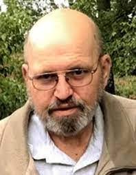 Janet Hott's Instagram, Twitter & Facebook