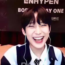 선우의 신나는 퇴근길#룰루랄라 #enhypen #sunoo #퇴근 #happy. His Smile Makes The World Enhypen International Sunoo Facebook