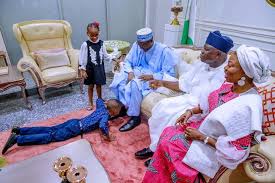 President buhari says his government will prioritize the rail system. Photo See How Ambode S Children Welcomed Buhari To Lagos