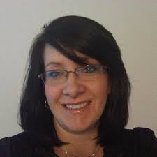 Kim McKee (@kalehiwa)