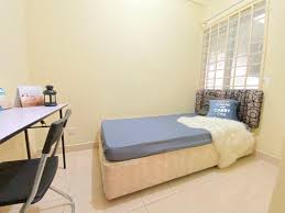 Kampung melayu subang * mukim : 1 Bulan Deposit Rumah Sewa Dekat Subang Airport Ada Air Cons Fully Furnished Room For Rent Roommates Share Accommodation