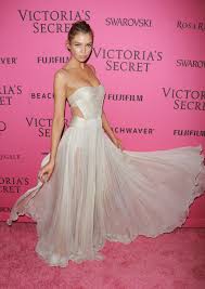 All The Best Looks From The Victoria S Secret Fashion Show After Party Victoria Secret Fashion Show Victoria Secret Fashion Celebrity Dresses