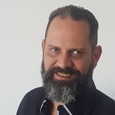 Veronica Veiga Gomes dos Santos