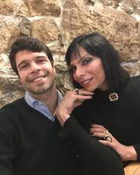 Its capital is castelo branco, which is now also the most populous city, overtaking covilhã, which was once the largest city. Jose Castelo Branco Sofre Com Morte Descanse Em Paz